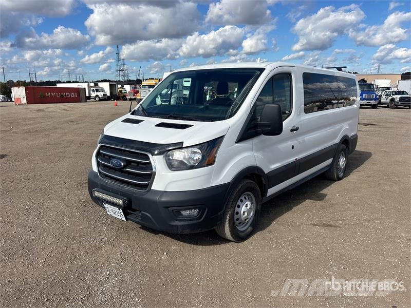 Ford Transit 150 8 Passenger Van Dostavna vozila / kombiji