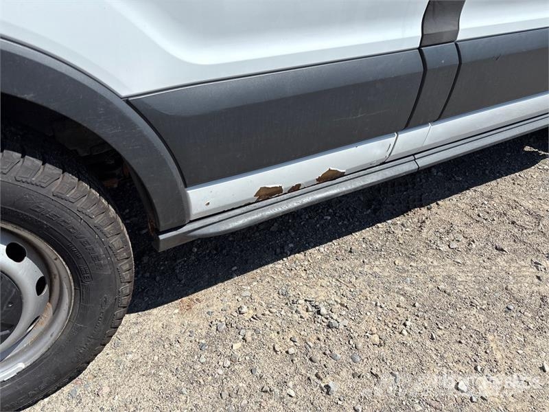 Ford Transit 150 Cargo Van (Inoperable) Dostavna vozila / kombiji