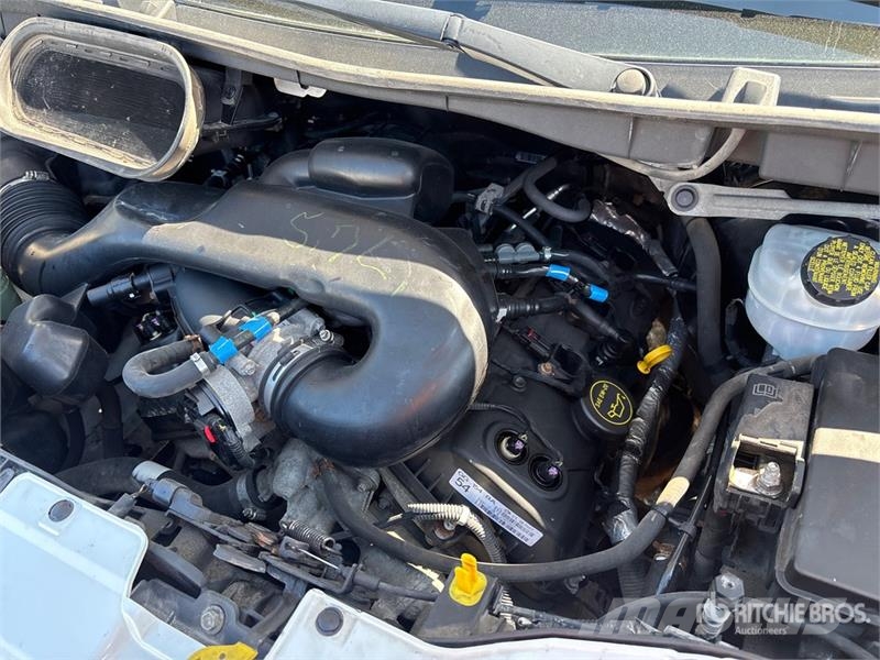 Ford Transit 150 Cargo Van (Inoperable) Dostavna vozila / kombiji