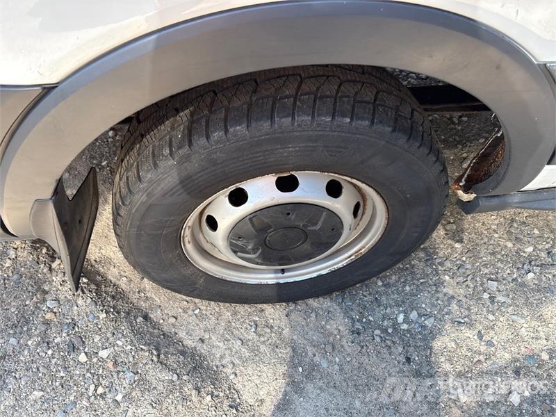 Ford Transit 150 Cargo Van (Inoperable) Dostavna vozila / kombiji