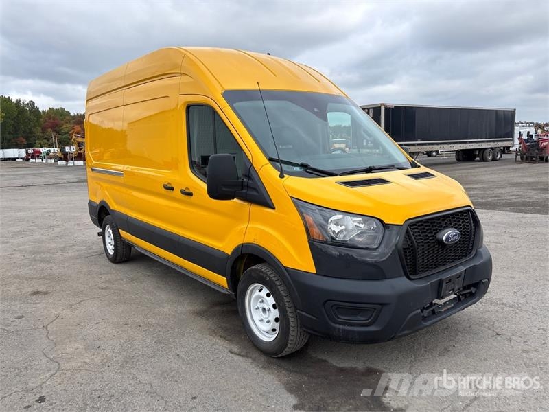 Ford Transit 250 Cargo Van Panel vans