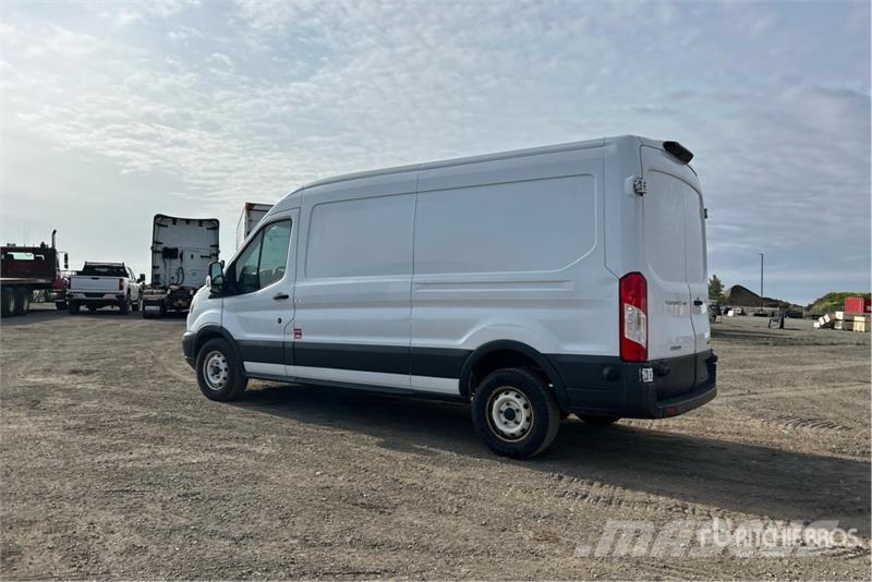 Ford Transit 250 Cargo Van Dostavna vozila / kombiji
