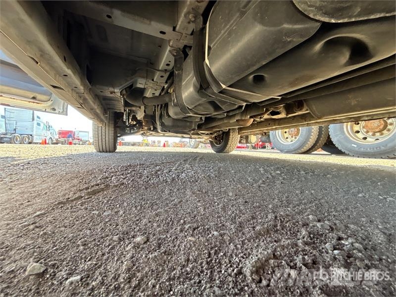 Ford Transit 250 Cargo Van Изотермический фургон