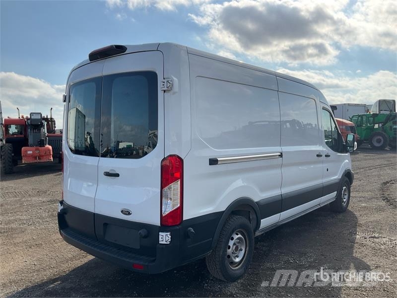 Ford Transit 250 Cargo Van Furgonetas cerradas