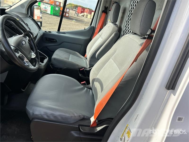 Ford Transit 250 Cargo Van Dostavna vozila / kombiji