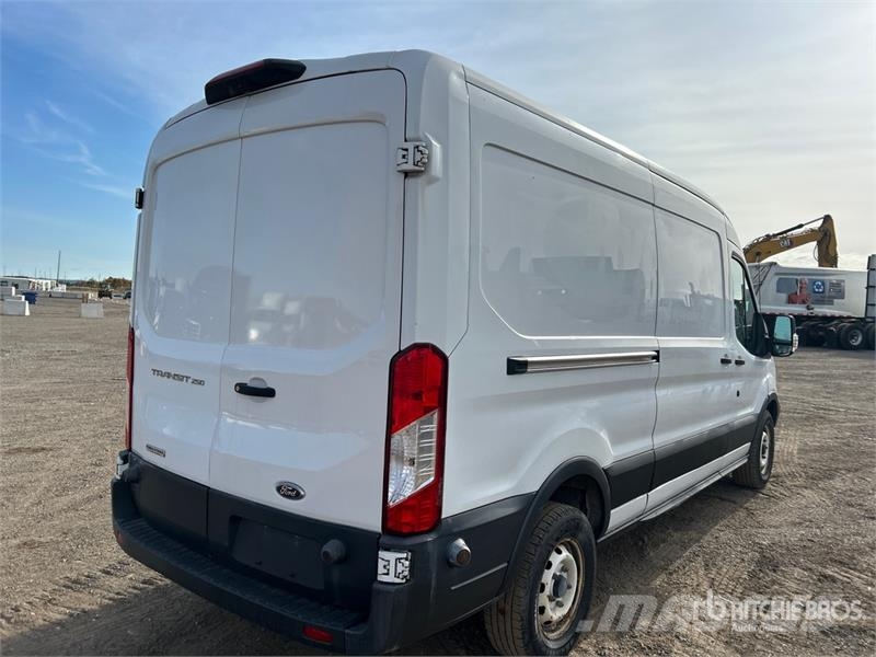 Ford Transit 250 Cargo Van Dostavna vozila / kombiji