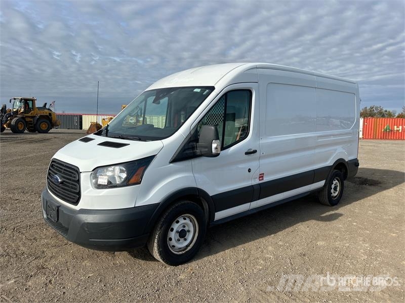 Ford Transit 250 Cargo Van Dostavna vozila / kombiji