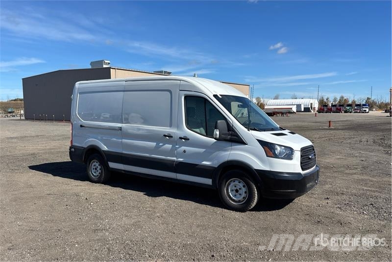 Ford Transit 250 Cargo Van Dostavna vozila / kombiji