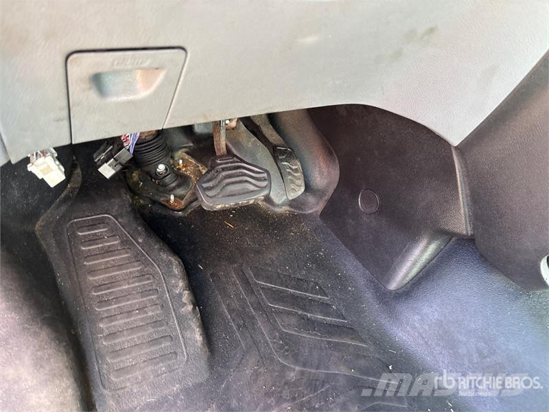 Ford Transit 250 Cargo Van Изотермический фургон