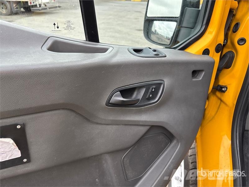 Ford Transit 250 Cargo Van Panel vans