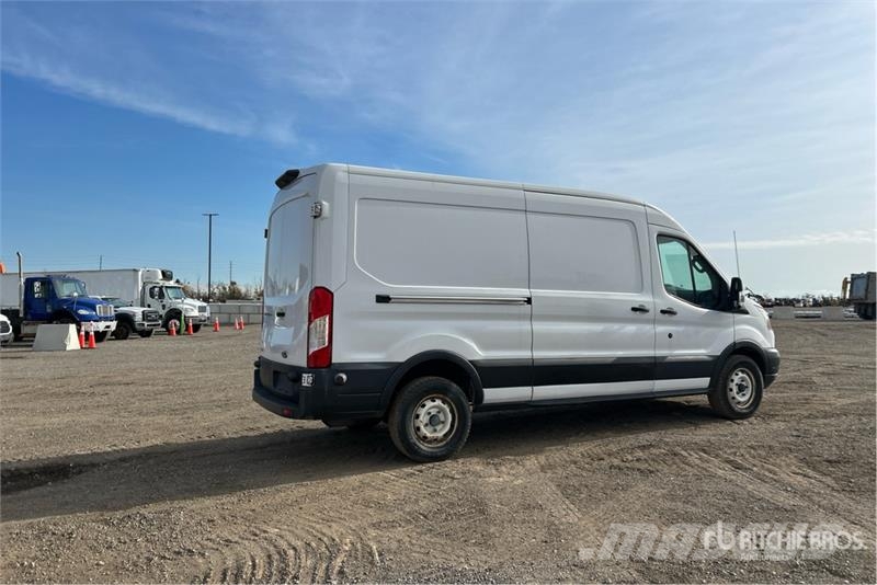 Ford Transit 250 Cargo Van Dostavna vozila / kombiji