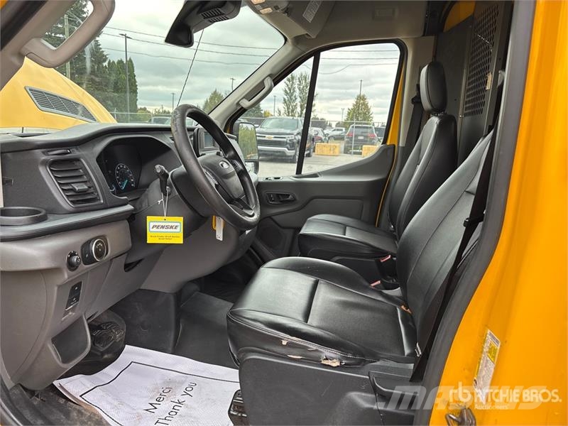 Ford Transit 250 Cargo Van Panel vans
