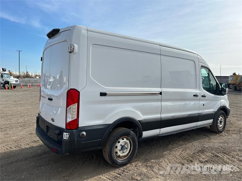 Ford Transit 250 Cargo Van Dostavna vozila / kombiji