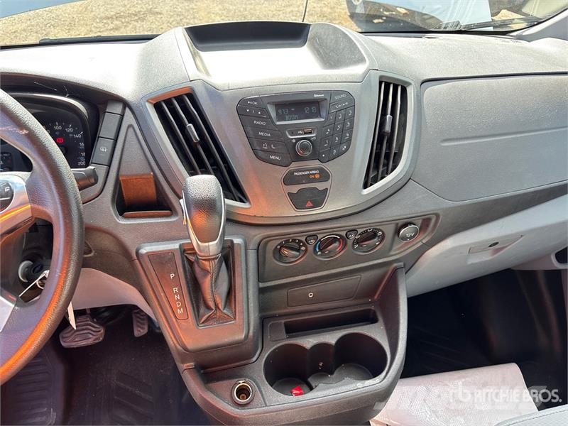 Ford Transit 250 Cargo Van Изотермический фургон