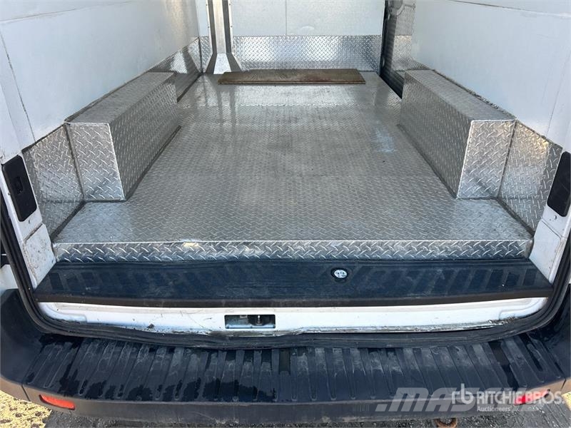 Ford Transit 250 Refrigerated Truck 冷凍冷蔵車