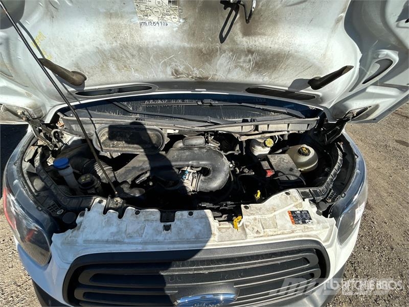 Ford Transit 250 Refrigerated Truck 冷凍冷蔵車