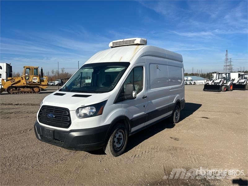 Ford Transit 250 Refrigerated Truck 冷凍冷蔵車