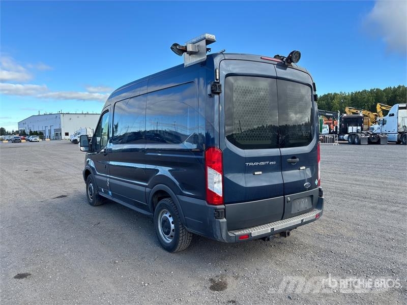 Ford Transit 250 Utility Truck Ldv/dropside