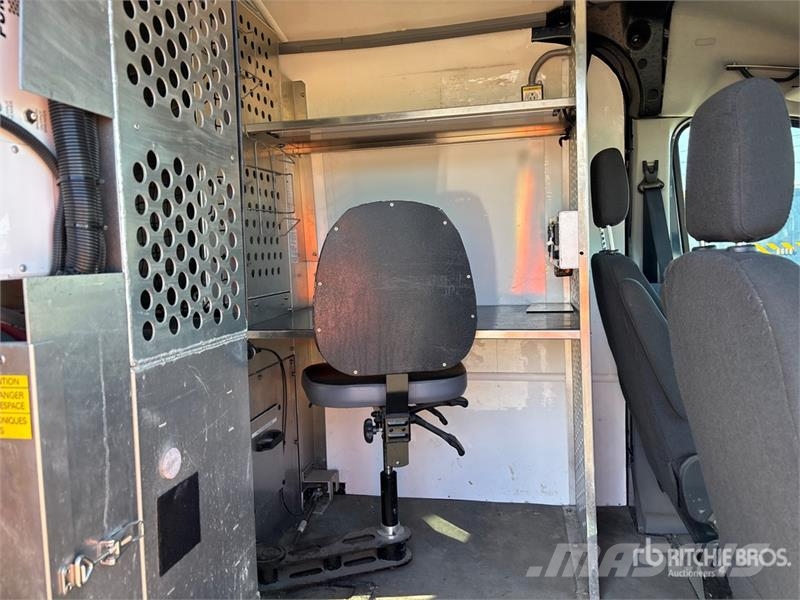 Ford Transit 250 Utility Truck Ldv/dropside