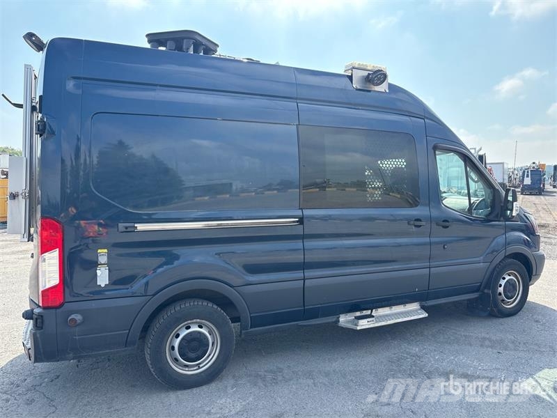 Ford Transit 350 4x2 Utility Truck Bestelwagens met open laadbak