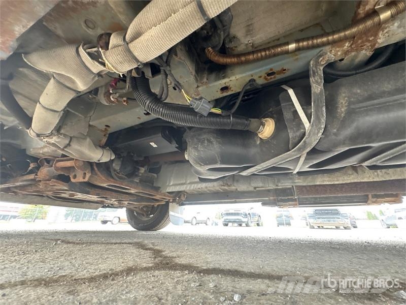 Ford Transit 350 4x2 Utility Truck 皮卡车