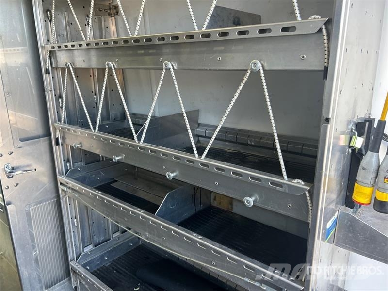 Ford Transit 350 4x2 Utility Truck شاحنات خفيفة/مفصلية الجوانب