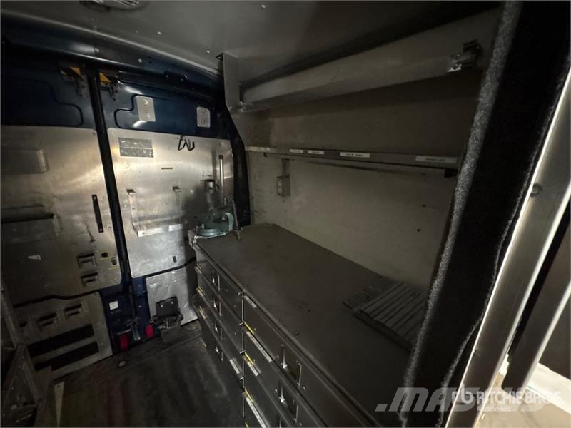 Ford Transit 350 4x2 Utility Truck 皮卡车