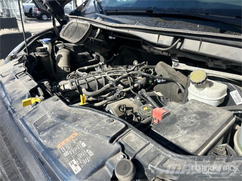 Ford Transit 350 4x2 Utility Truck شاحنات خفيفة/مفصلية الجوانب
