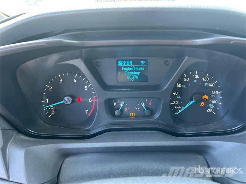 Ford Transit 350 4x2 Utility Truck شاحنات خفيفة/مفصلية الجوانب