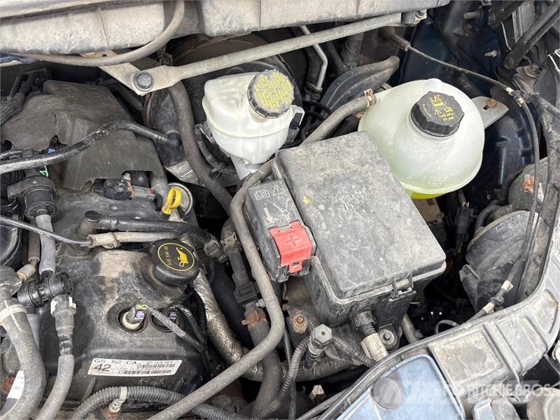 Ford Transit 350 4x2 Utility Truck 皮卡车