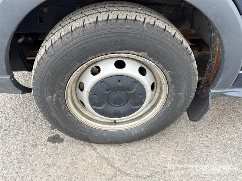 Ford Transit 350 4x2 Utility Truck 皮卡车