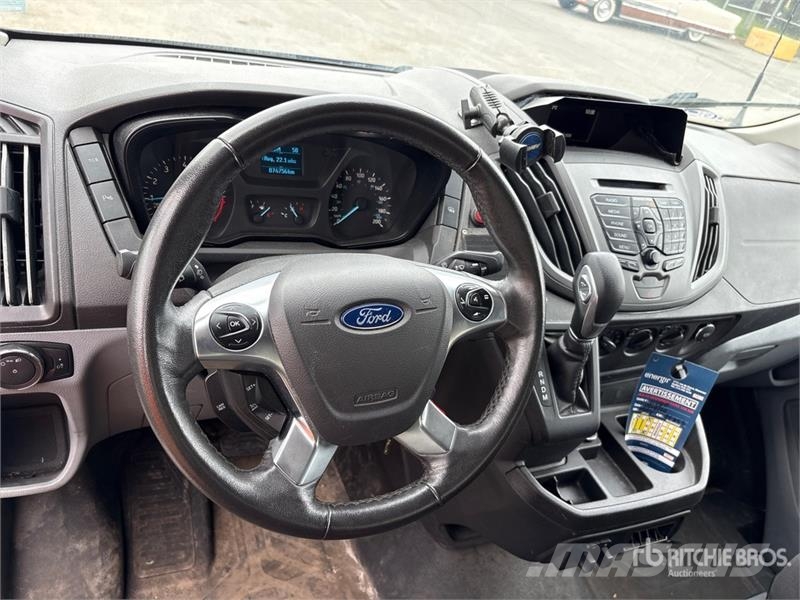 Ford Transit 350 4x2 Utility Truck 皮卡车