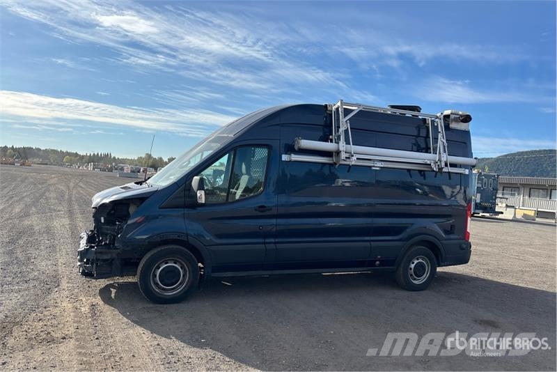 Ford Transit 350 4x2 Utility Truck Pikapai / Bortiniai sunkvežimiai