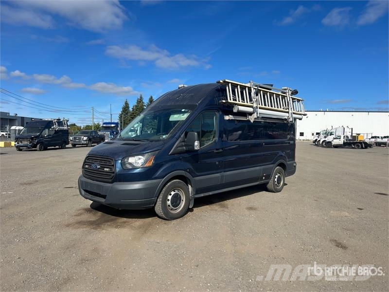 Ford Transit 350 4x2 Utility Truck شاحنات خفيفة/مفصلية الجوانب