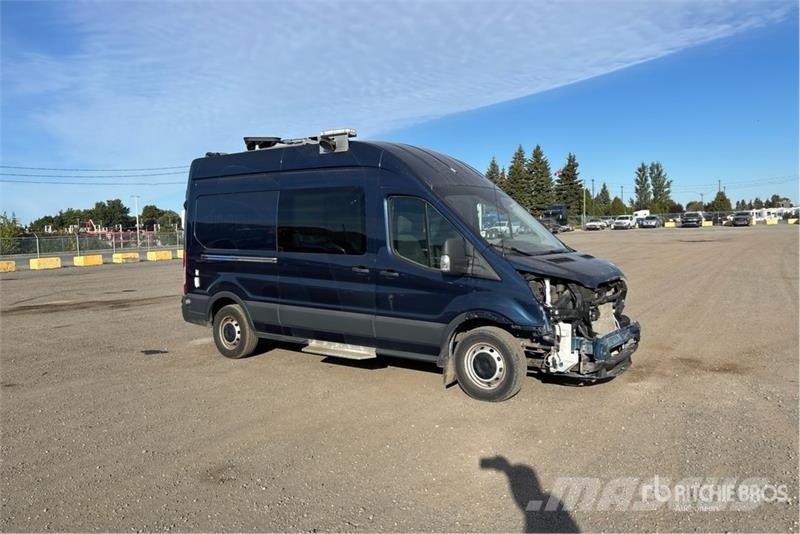 Ford Transit 350 4x2 Utility Truck Pikapai / Bortiniai sunkvežimiai