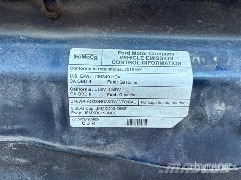 Ford Transit 350 4x2 Utility Truck شاحنات خفيفة/مفصلية الجوانب