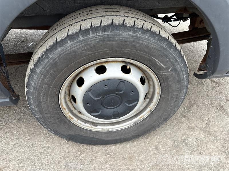 Ford Transit 350 4x2 Utility Truck 皮卡车
