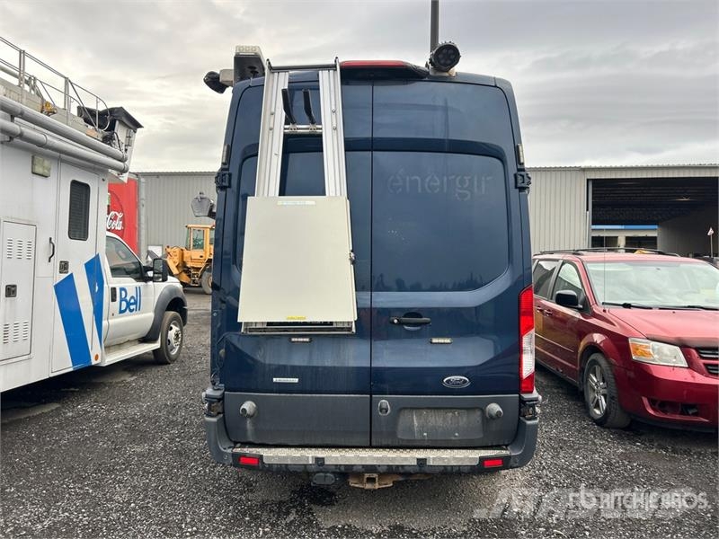 Ford Transit 350 4x2 Utility Truck شاحنات خفيفة/مفصلية الجوانب