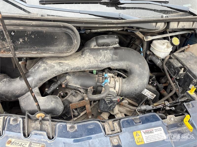 Ford Transit 350 4x2 Utility Truck 皮卡车