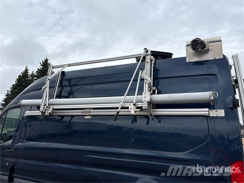 Ford Transit 350 4x2 Utility Truck 皮卡车