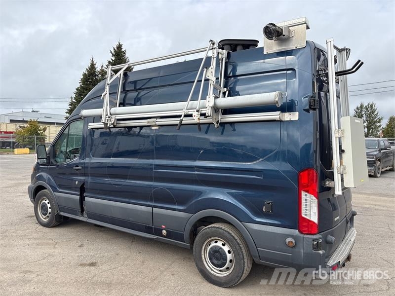 Ford Transit 350 4x2 Utility Truck 皮卡车