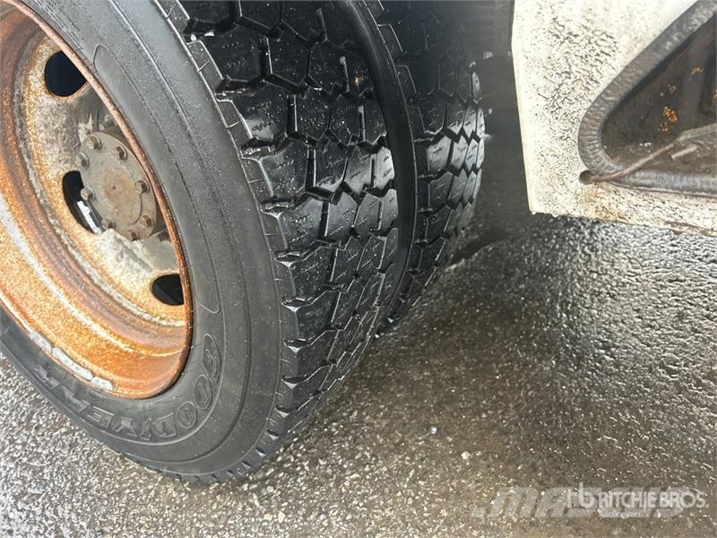 Ford TTS 25-5-GYL 35 ft on  Ford F-550 4x2 Van Mounted  Billyftar