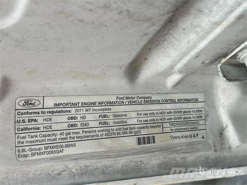 Ford TTS 25-5-GYL 35 ft on Ford F-550 4x2 Van Mounted Auto hoogwerkers