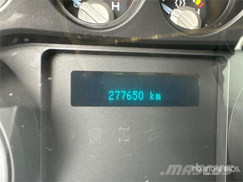 Ford TTS25-5-GY 35 ft on Ford F-450 4x2 Van Mounted Ae Auto korpe