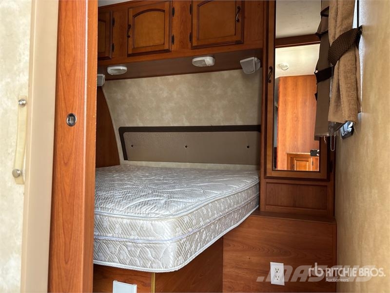 Forest River Coachmen 27 ft T/A Travel Trailer Други ремаркета