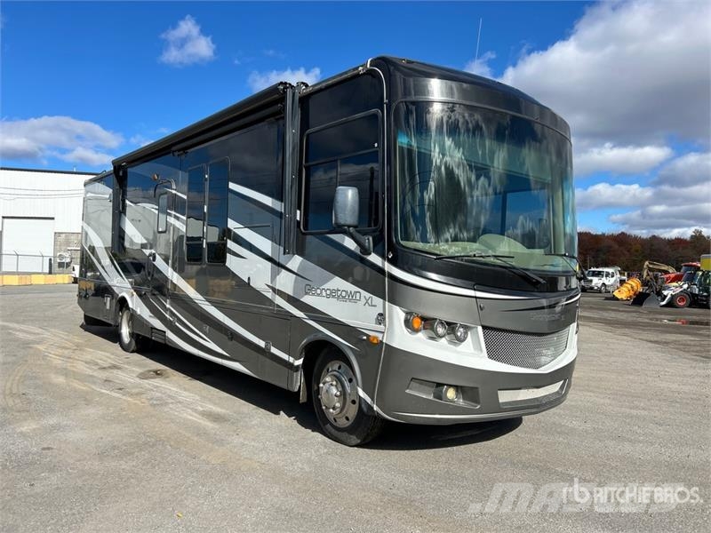 Forest River Georgetown XL Motor Home المنازل المتنقلة والكرافانات