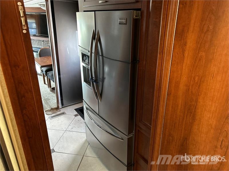 Forest River Georgetown XL Motor Home المنازل المتنقلة والكرافانات