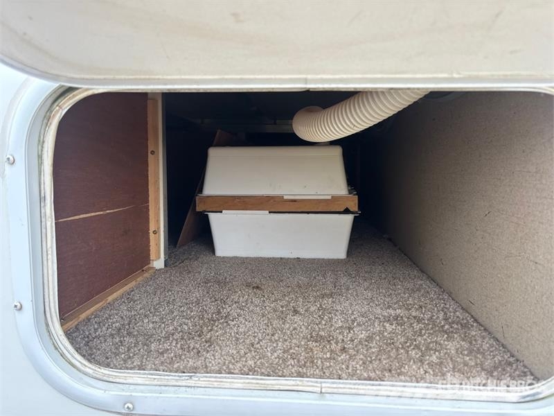 Forest River Palomino 24 ft T/A Travel Trailer Other trailers
