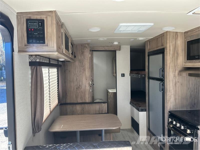 Forest River Palomino 22 ft T/A Travel Trailer Druge prikolice