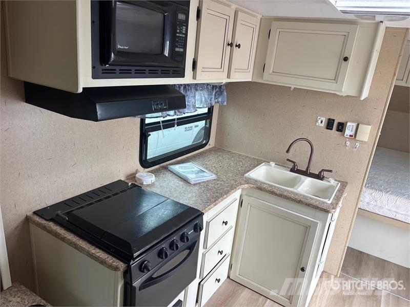 Forest River Palomino 24 ft T/A Travel Trailer Other trailers